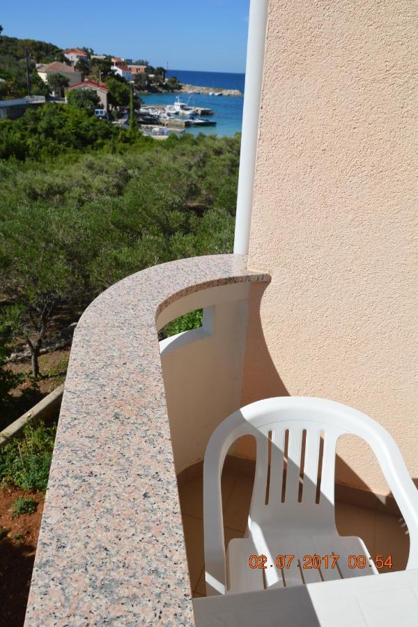 Apartments And Rooms By The Sea Jakisnica, Pag - 4160 Lun  Bagian luar foto