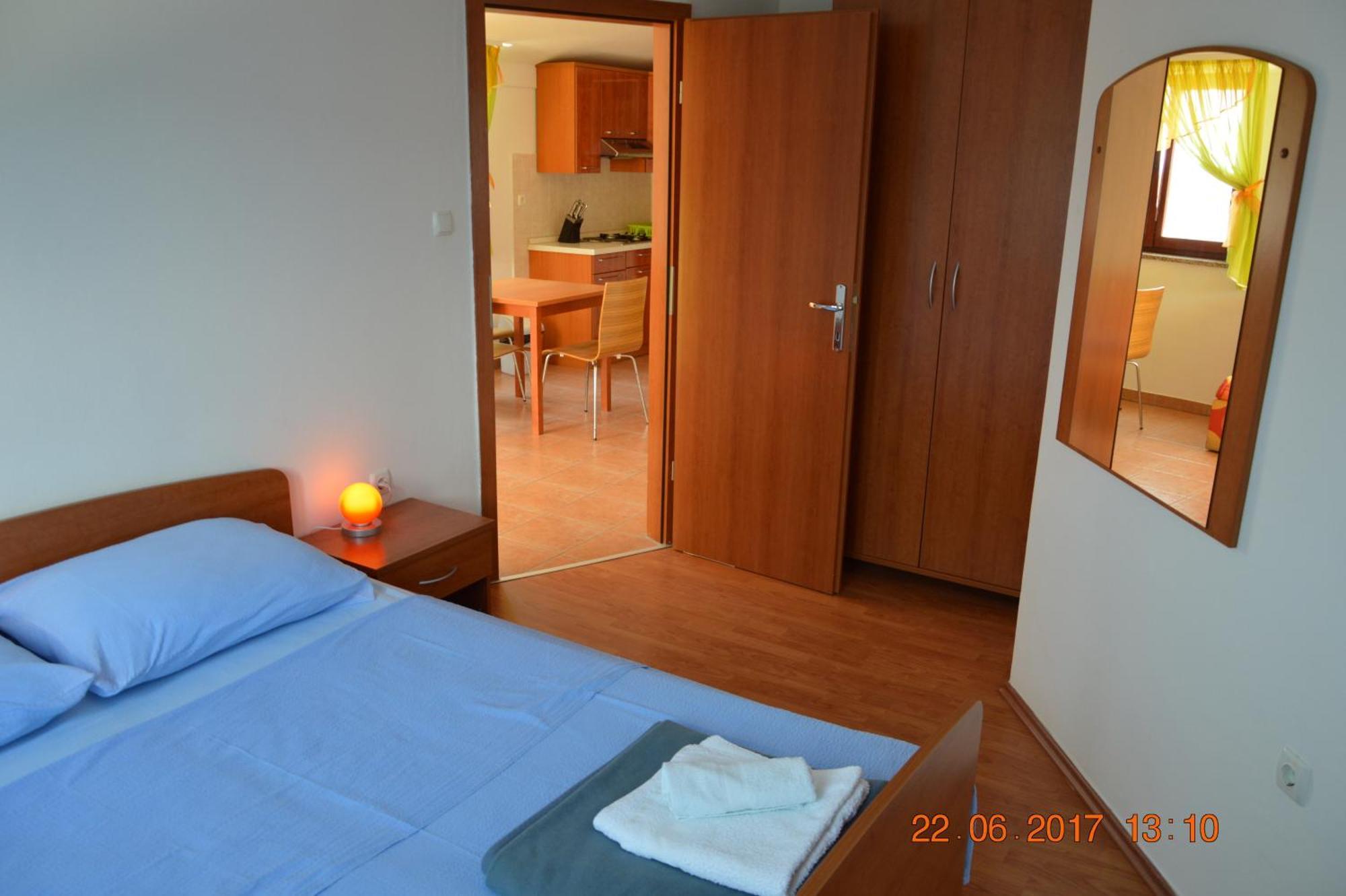 Apartments And Rooms By The Sea Jakisnica, Pag - 4160 Lun  Bagian luar foto