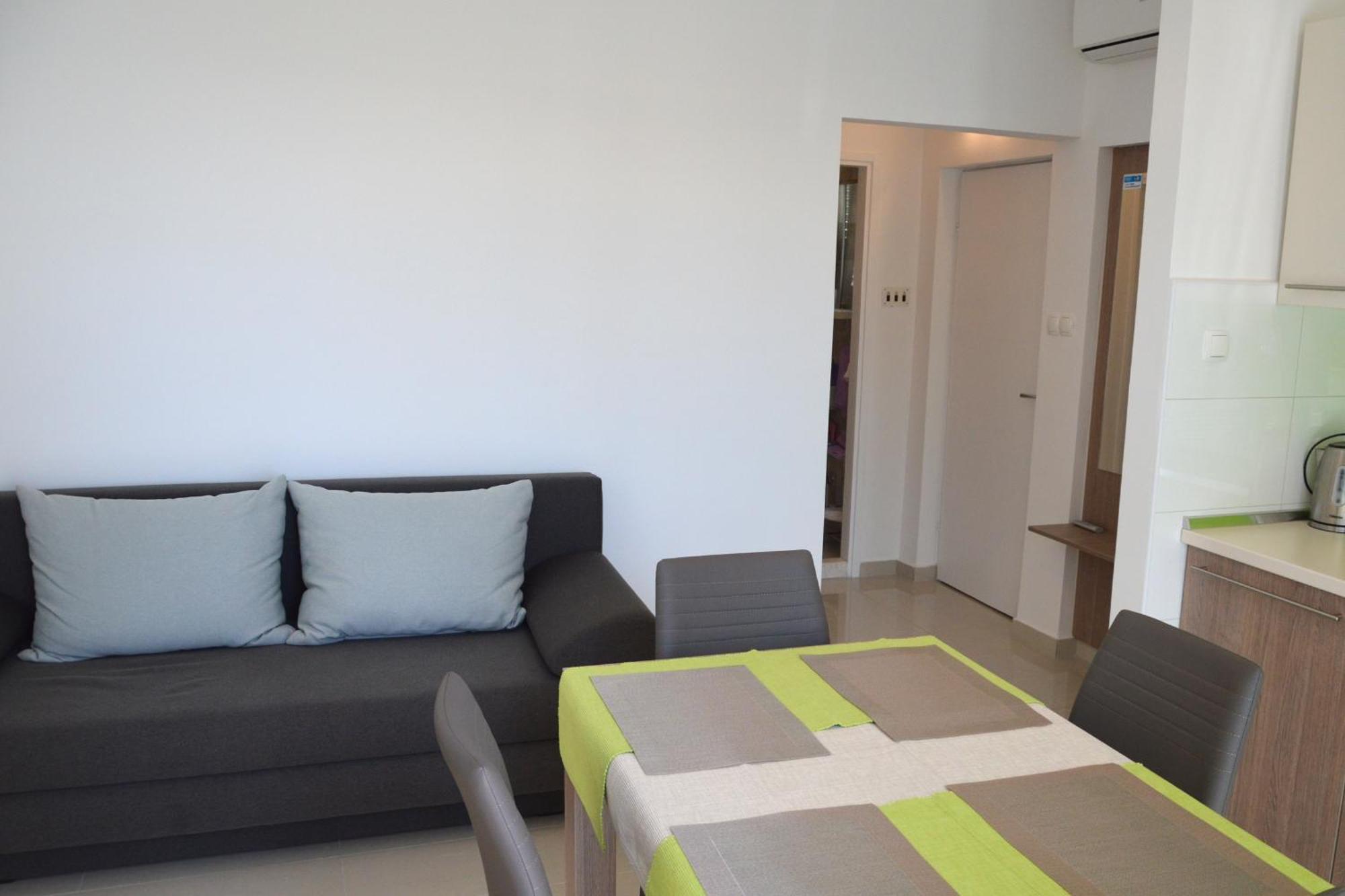Apartments And Rooms By The Sea Jakisnica, Pag - 4160 Lun  Bagian luar foto